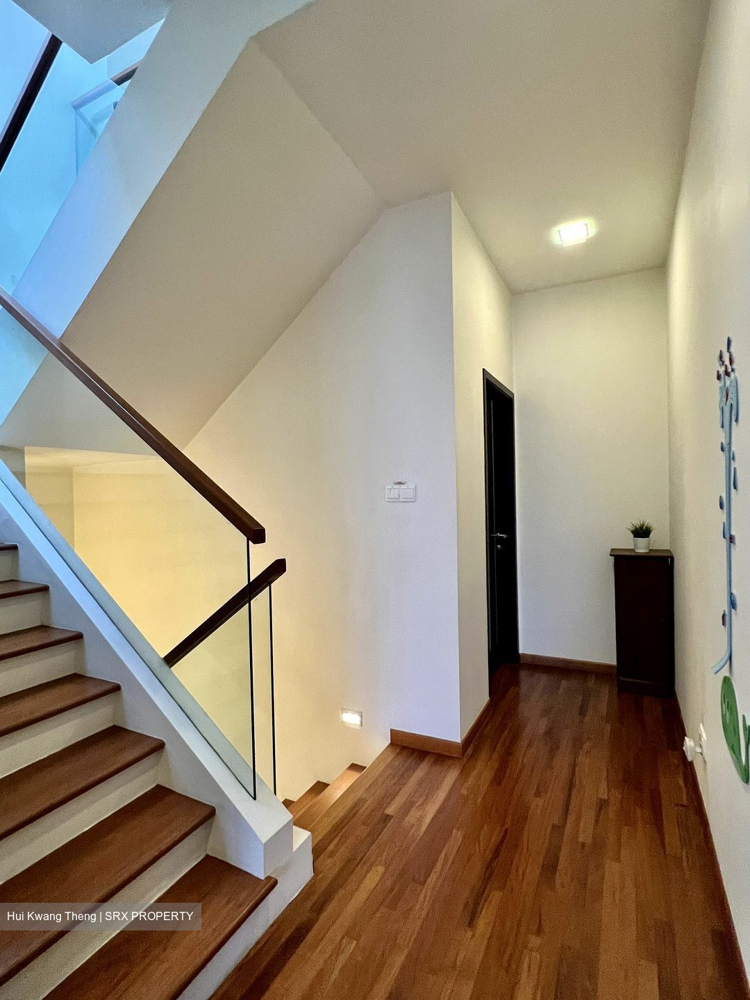 Bright Hill Crescent (D20), Terrace #367330651